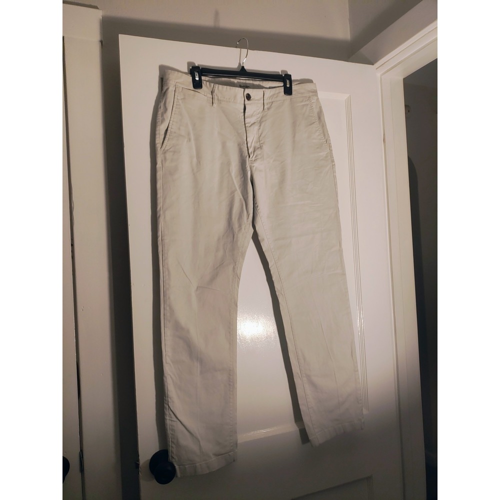 Goodfellow & Co Hennepin Chino Men's 38x32 Athletic Fit Cream Pants